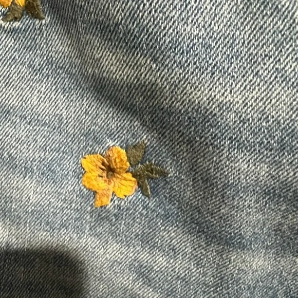 American Eagle Outfitters Women's Denim Jeans - Picture 3 of 6